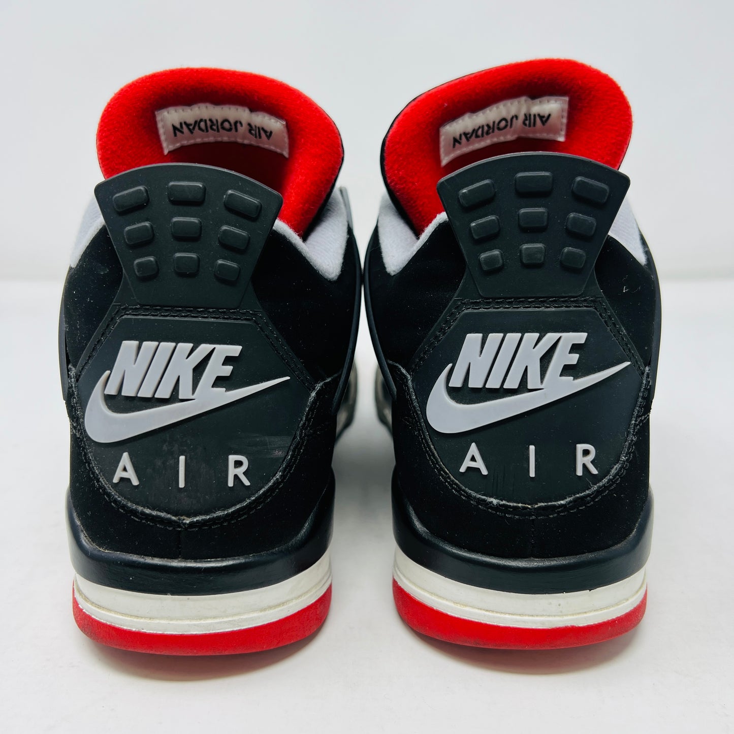 Jordan 4 Retro Bred (2019)