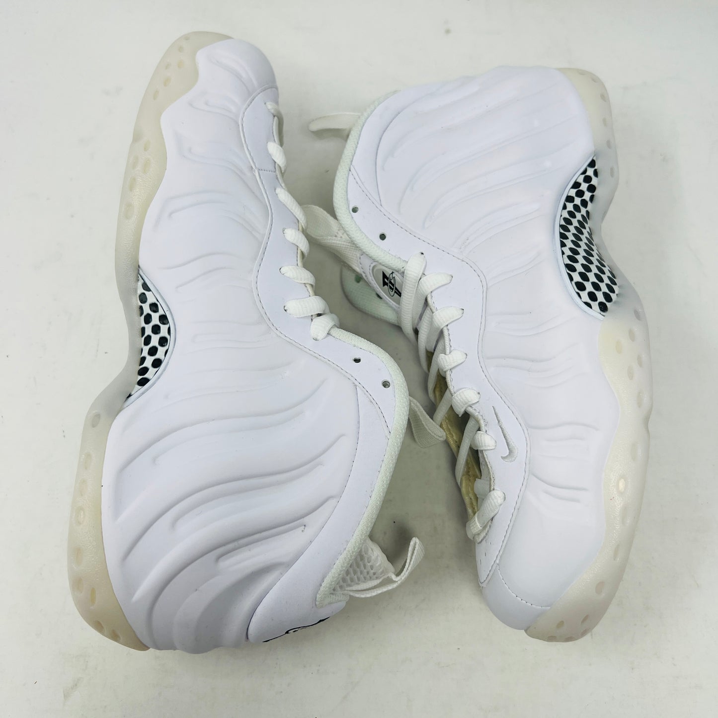 Nike Air Foamposite One Triple White