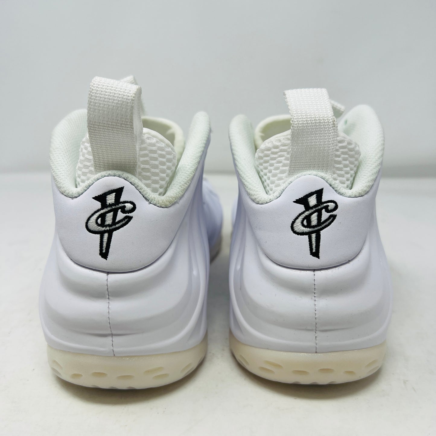 Nike Air Foamposite One Triple White