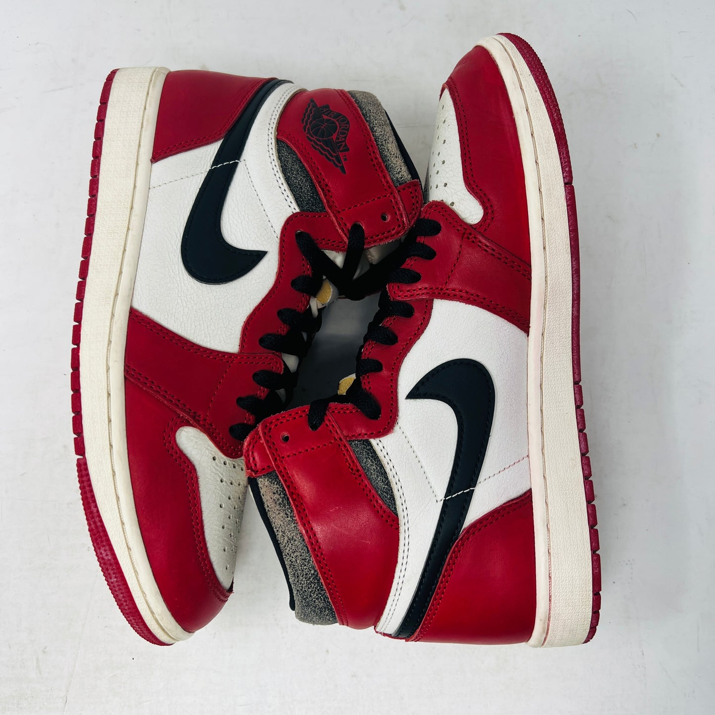 Jordan 1 Retro High OG Chicago Lost and Found
