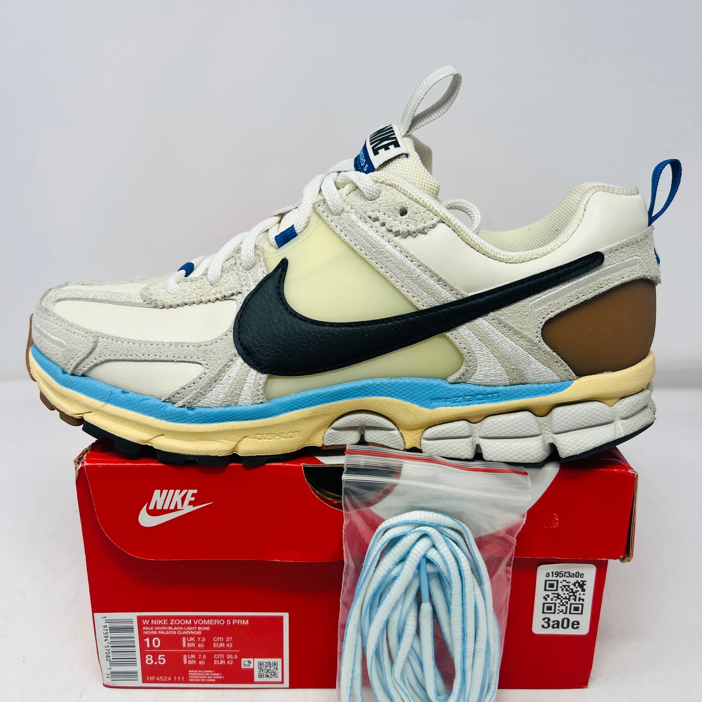 Nike Zoom Vomero 5 Designed by Japan