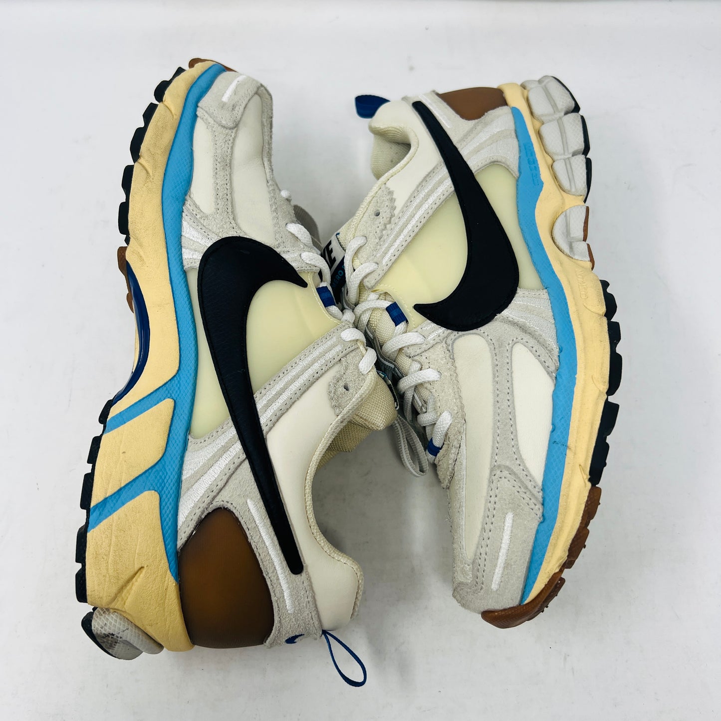 Nike Zoom Vomero 5 Designed by Japan