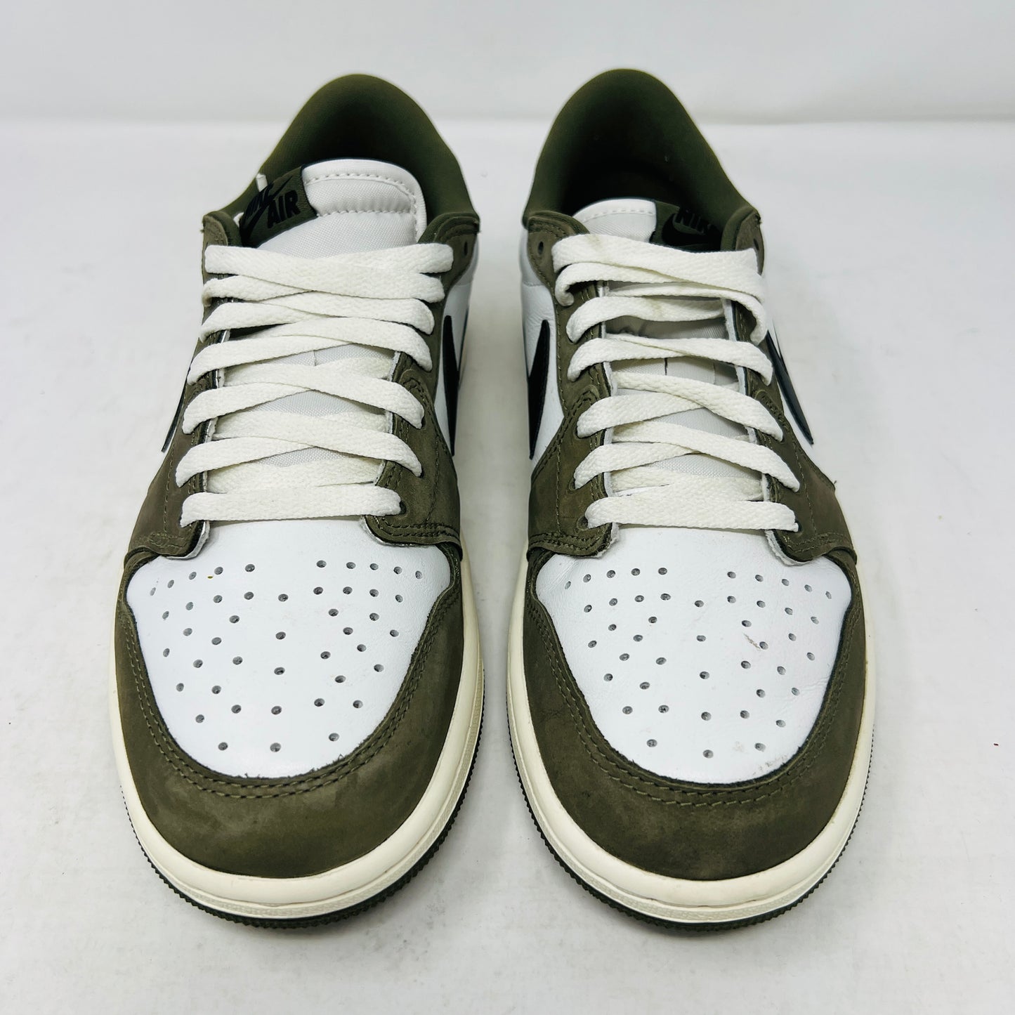 Jordan 1 Retro Low Medium Olive