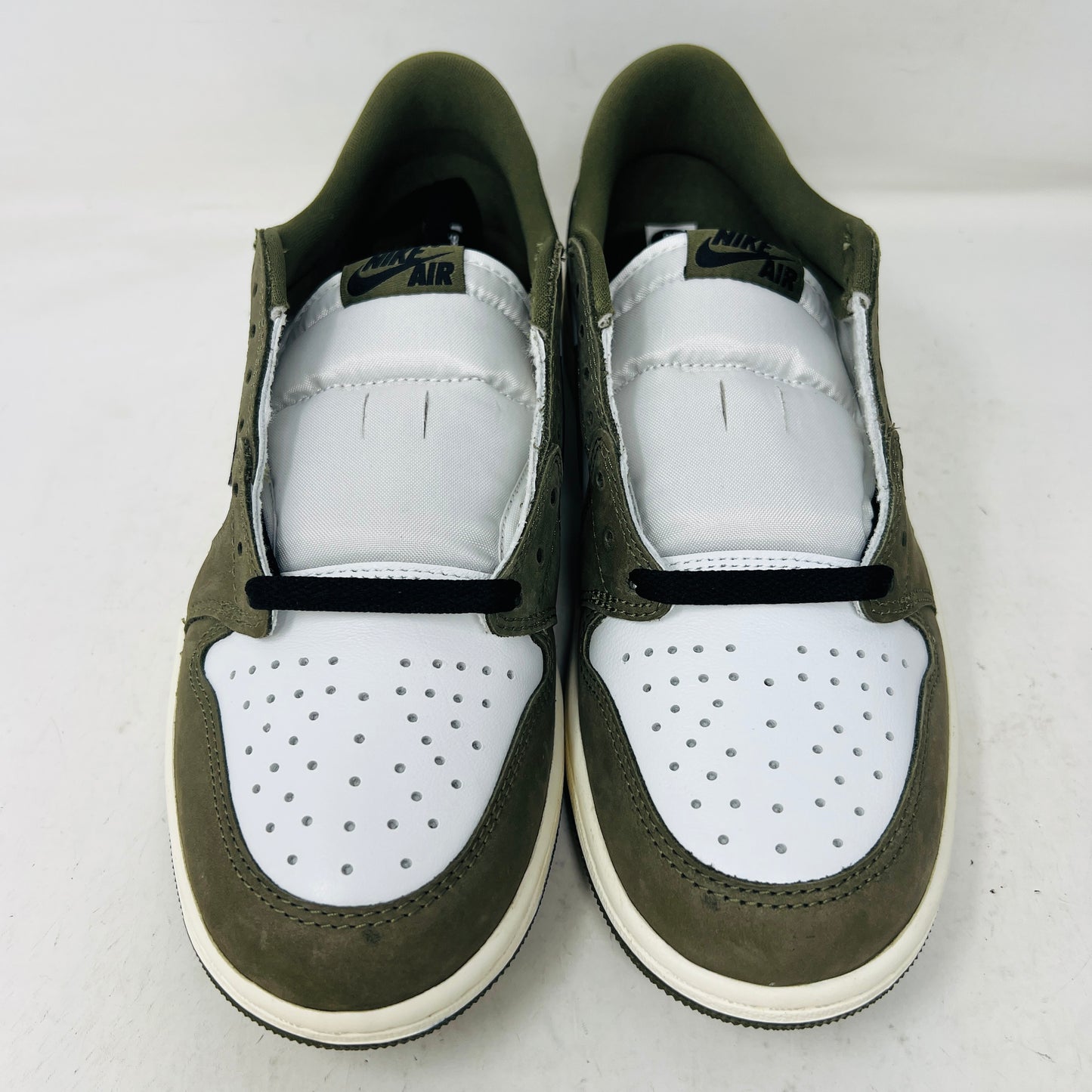 Jordan 1 Retro Low Medium Olive Summit White Sail Black