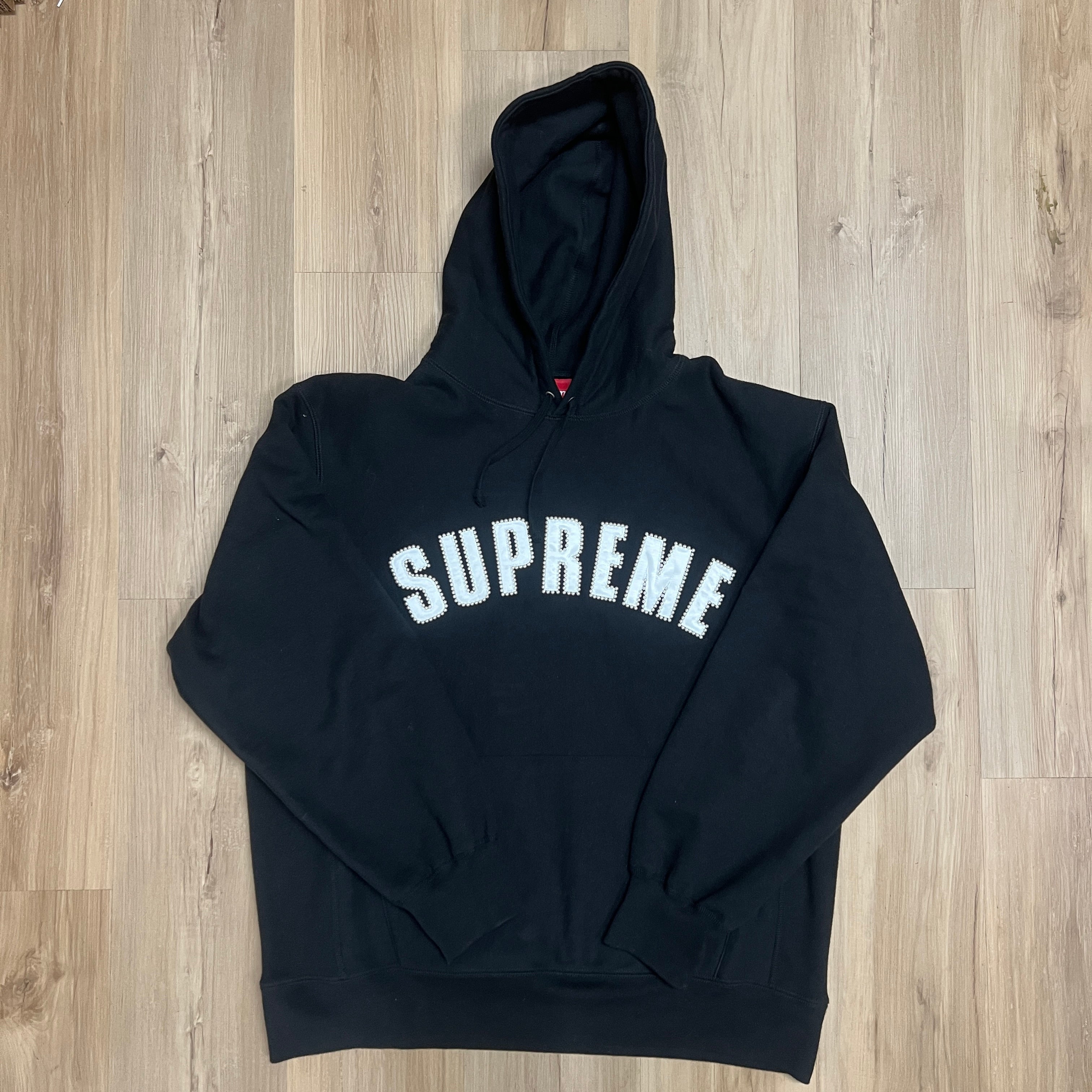 Supreme Pearl Logo Hooded Sweatshirt Black – Holy Ground