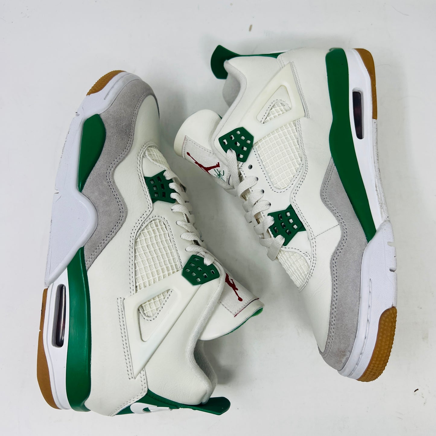 Jordan 4 Retro SB Pine Green