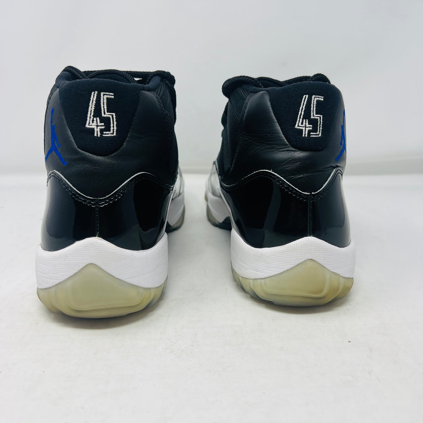 Jordan 11 Retro Space Jam