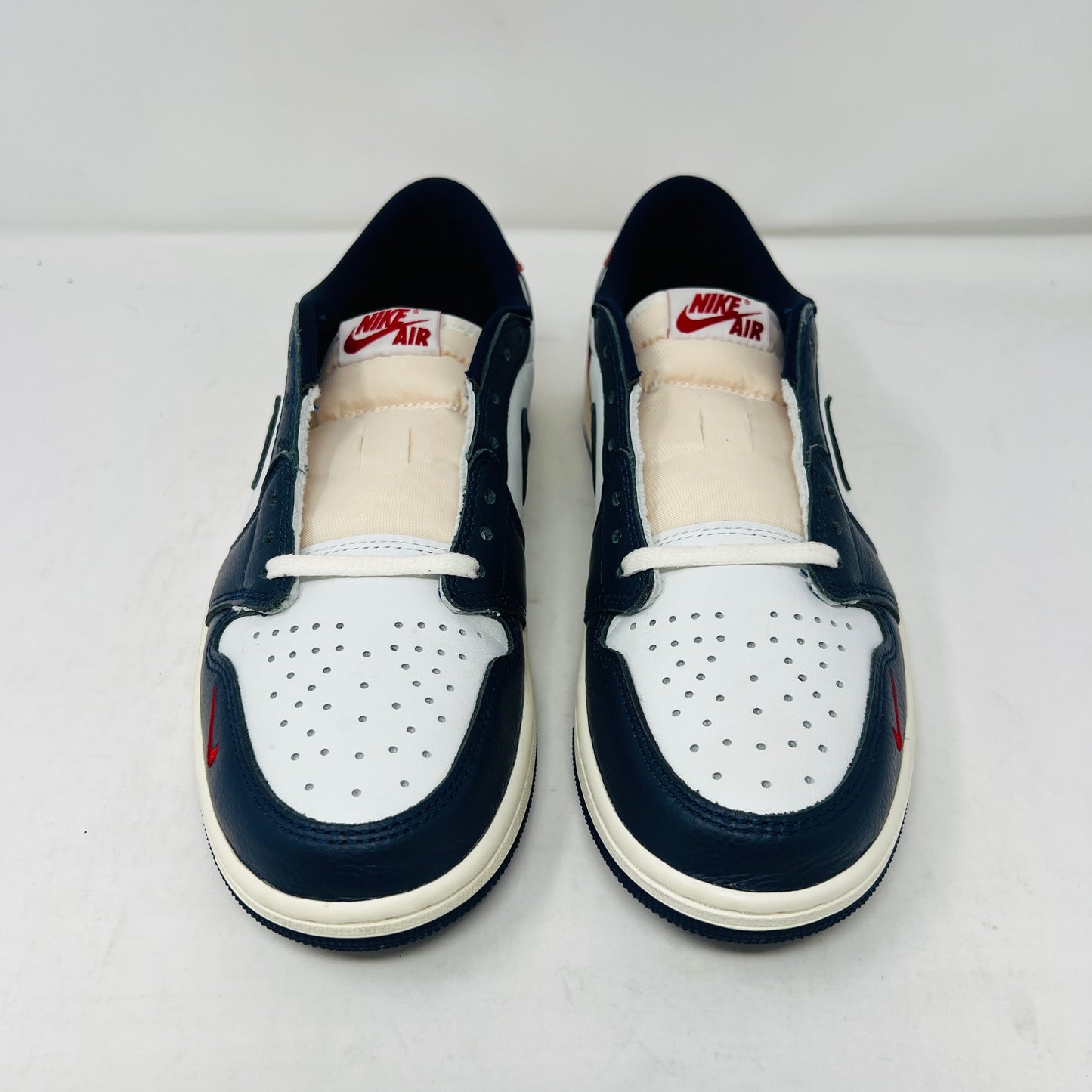 Jordan 1 Retro Low OG Howard University