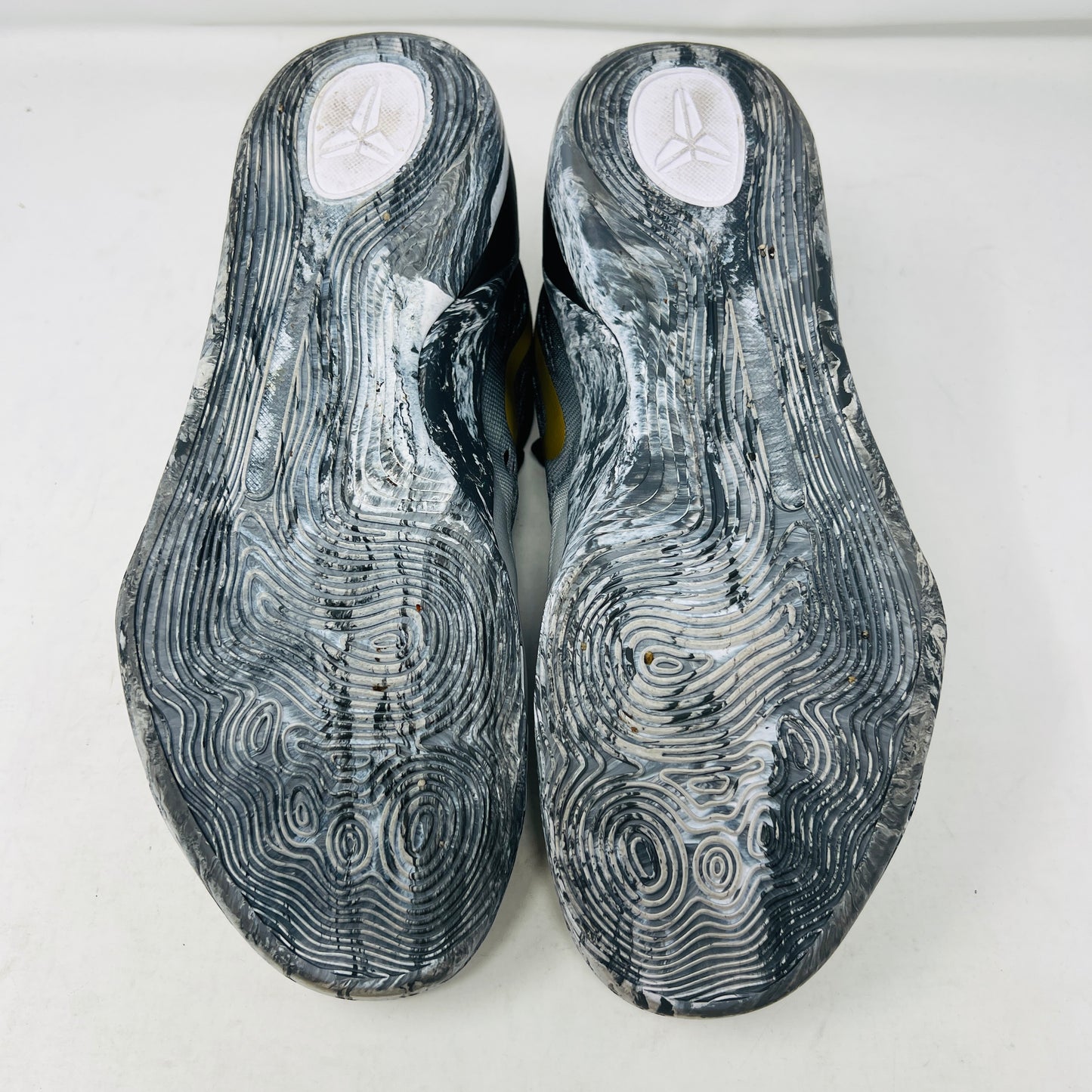 Nike Kobe 9 EM Low Protro Mambacita