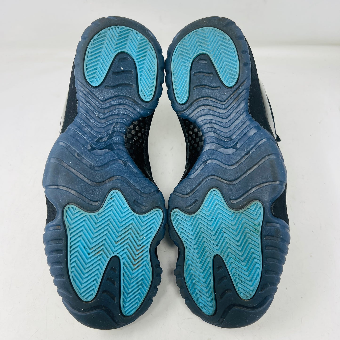 Jordan 11 Retro Gamma Blue (2025)