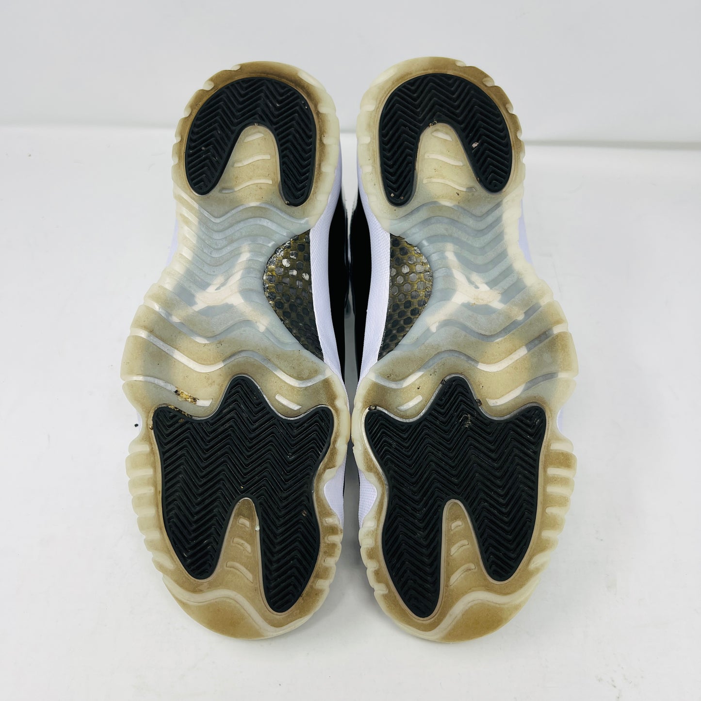 Jordan 11 Retro DMP Gratitude (2023)