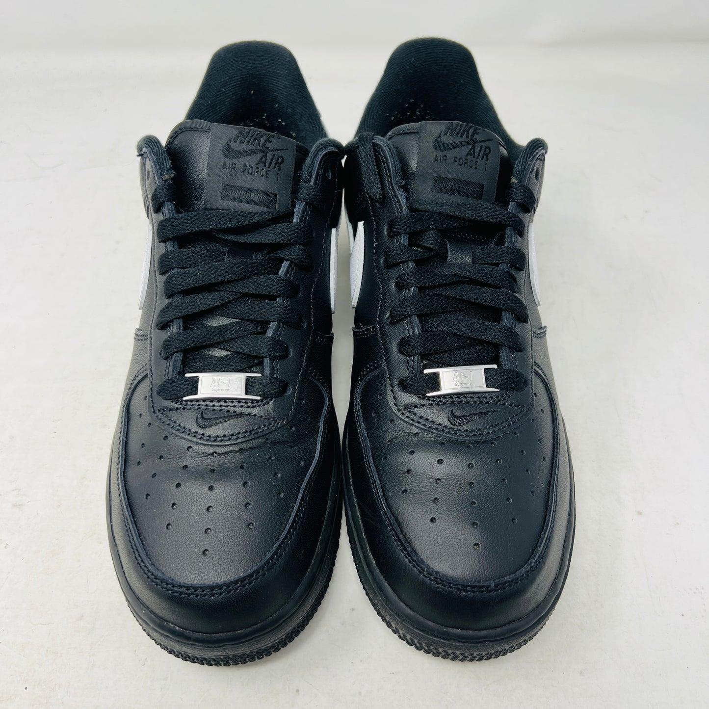 Nike Air Force 1 Low Supreme Black White