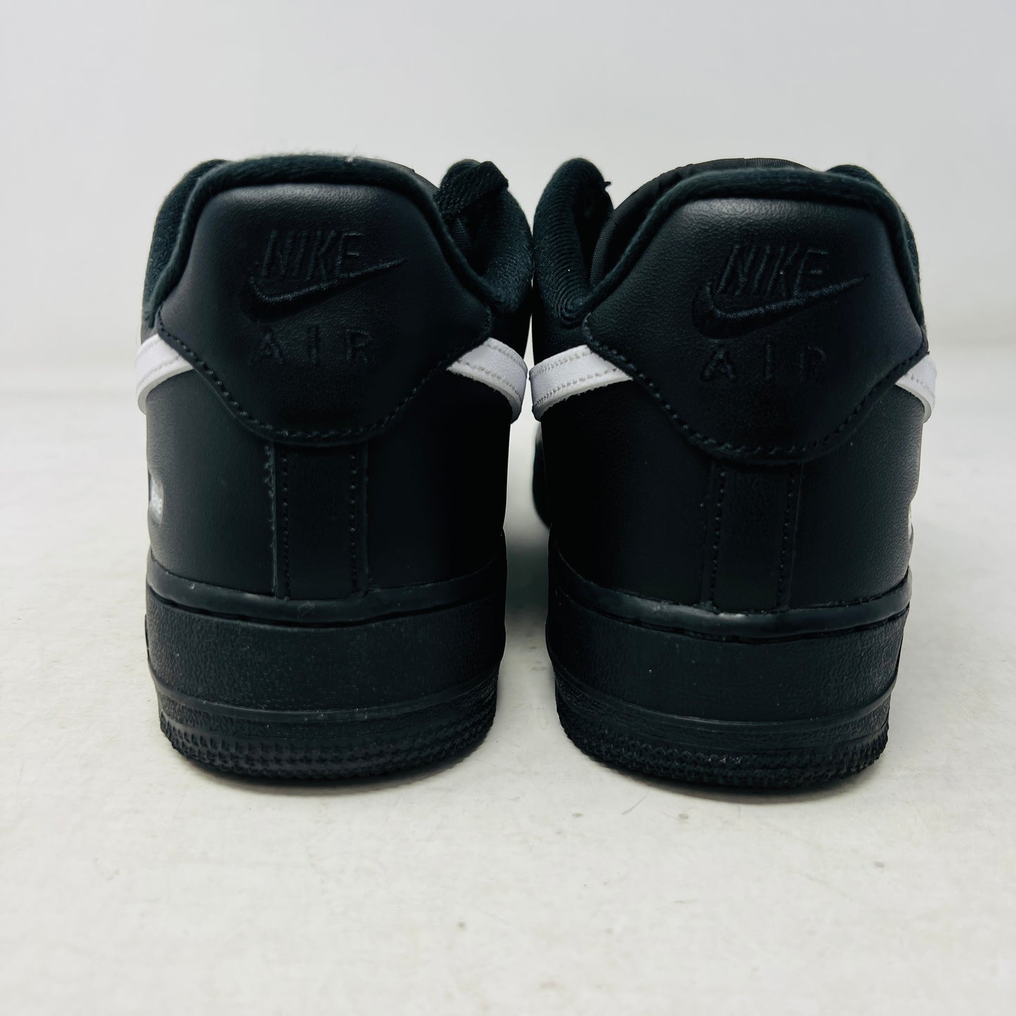 Nike Air Force 1 Low Supreme Black White