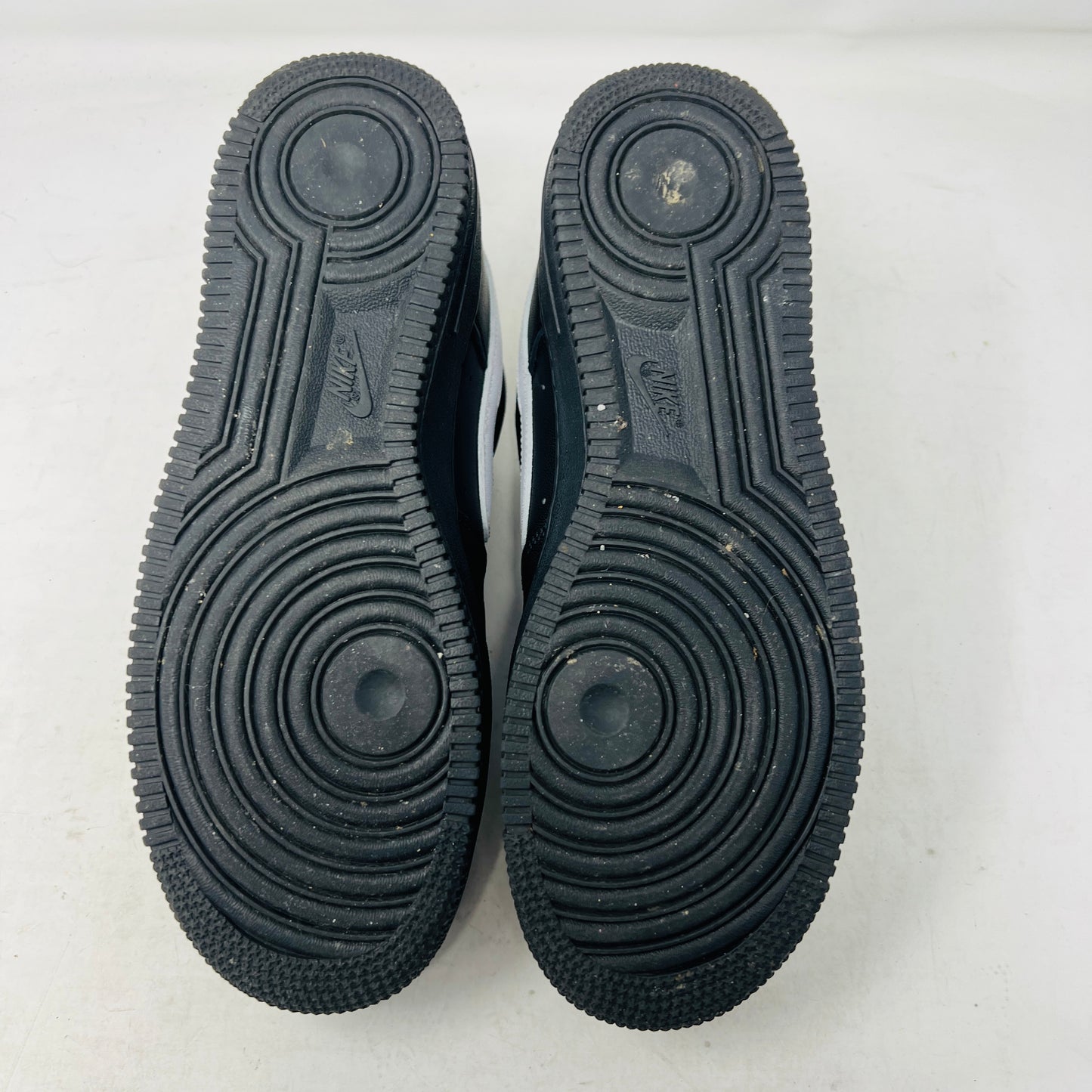 Nike Air Force 1 Low Supreme Black White