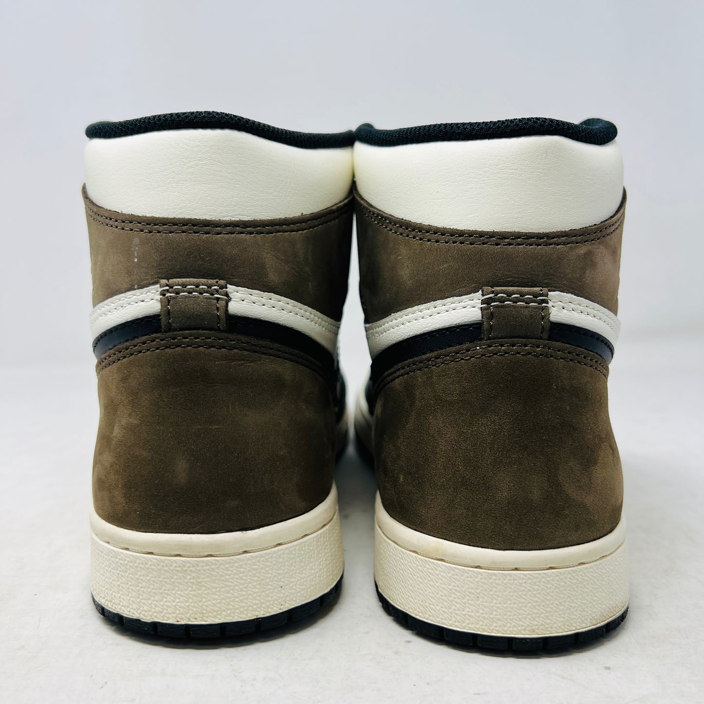 Jordan 1 Retro High Dark Mocha