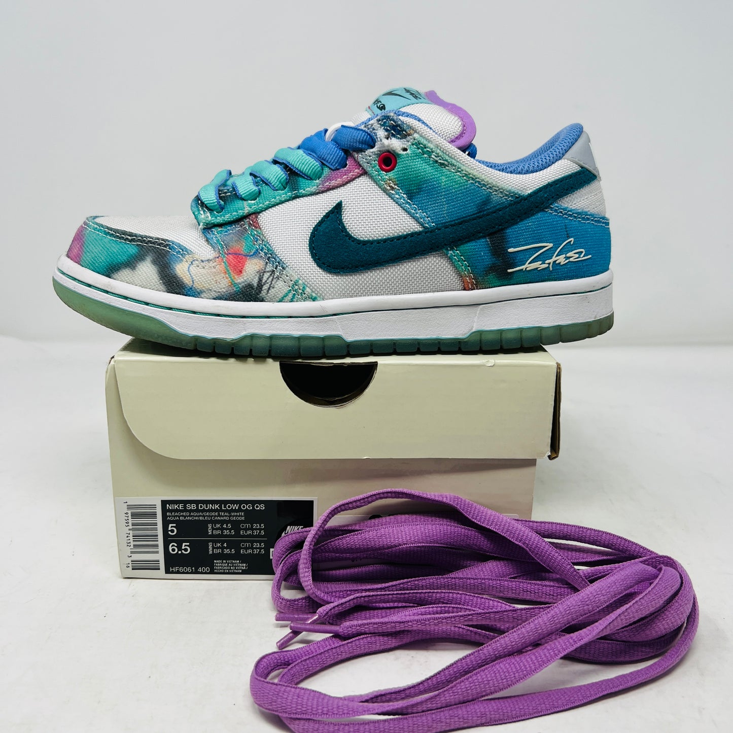 Nike SB Dunk Low Futura Laboratories Bleached Aqua