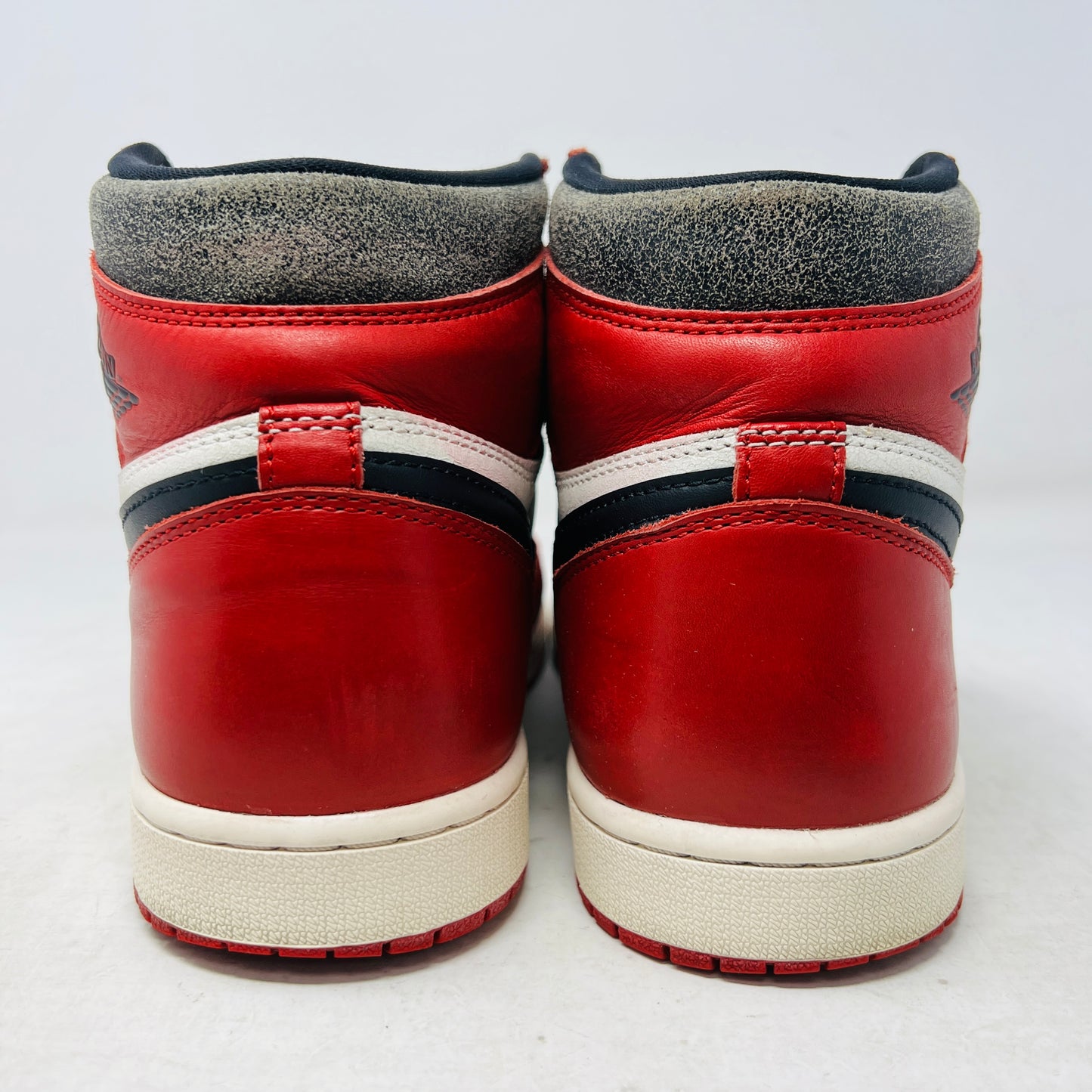 Jordan 1 Retro High OG Chicago Lost and Found