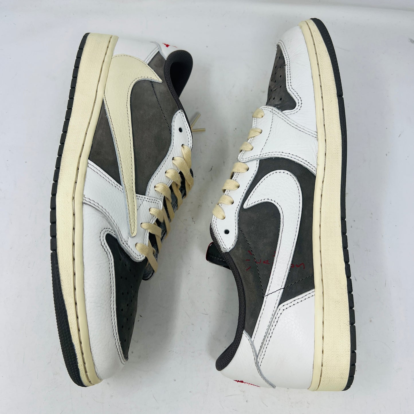 Jordan 1 Retro Low OG SP Travis Scott Reverse Mocha
