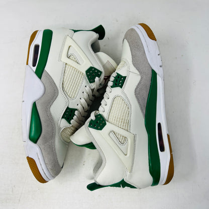 Jordan 4 Retro SB Pine Green