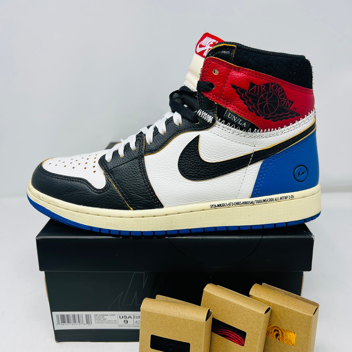 Jordan 1 Retro High OG SP Fragment x Union LA Varsity Red Sport Royal