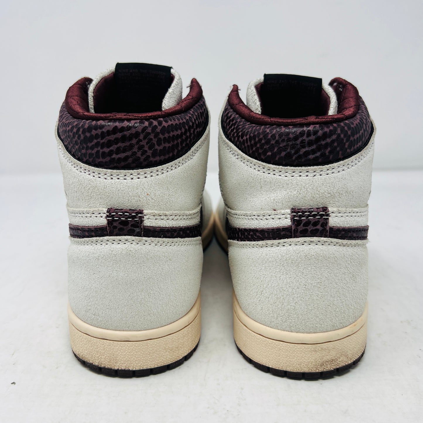 Jordan 1 Retro High OG A Ma Maniére