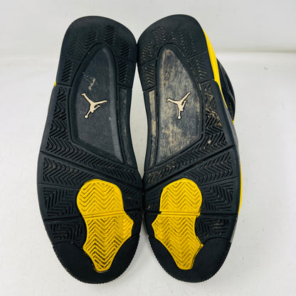 Jordan 4 Retro Thunder (2023)
