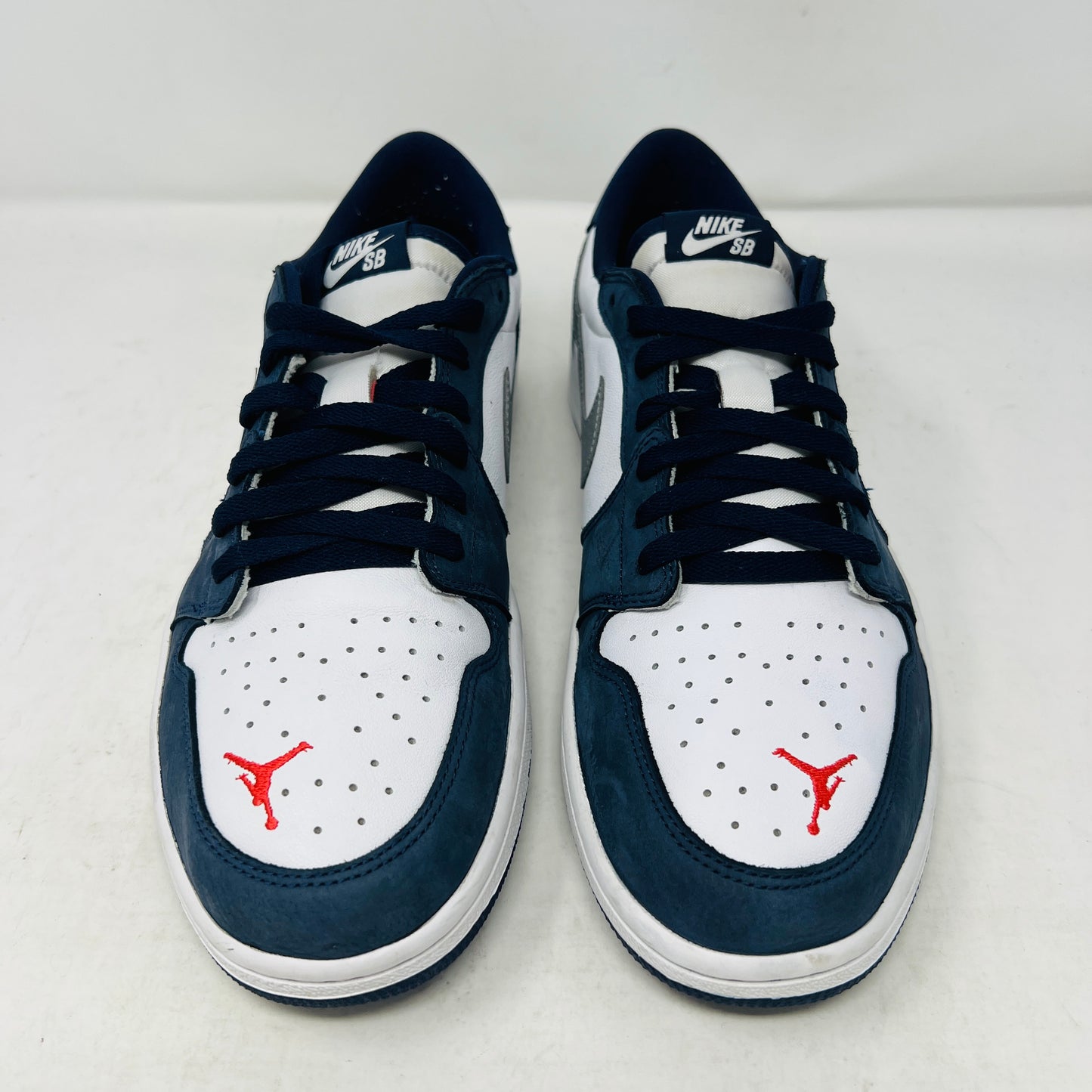 Jordan 1 Low SB Midnight Navy