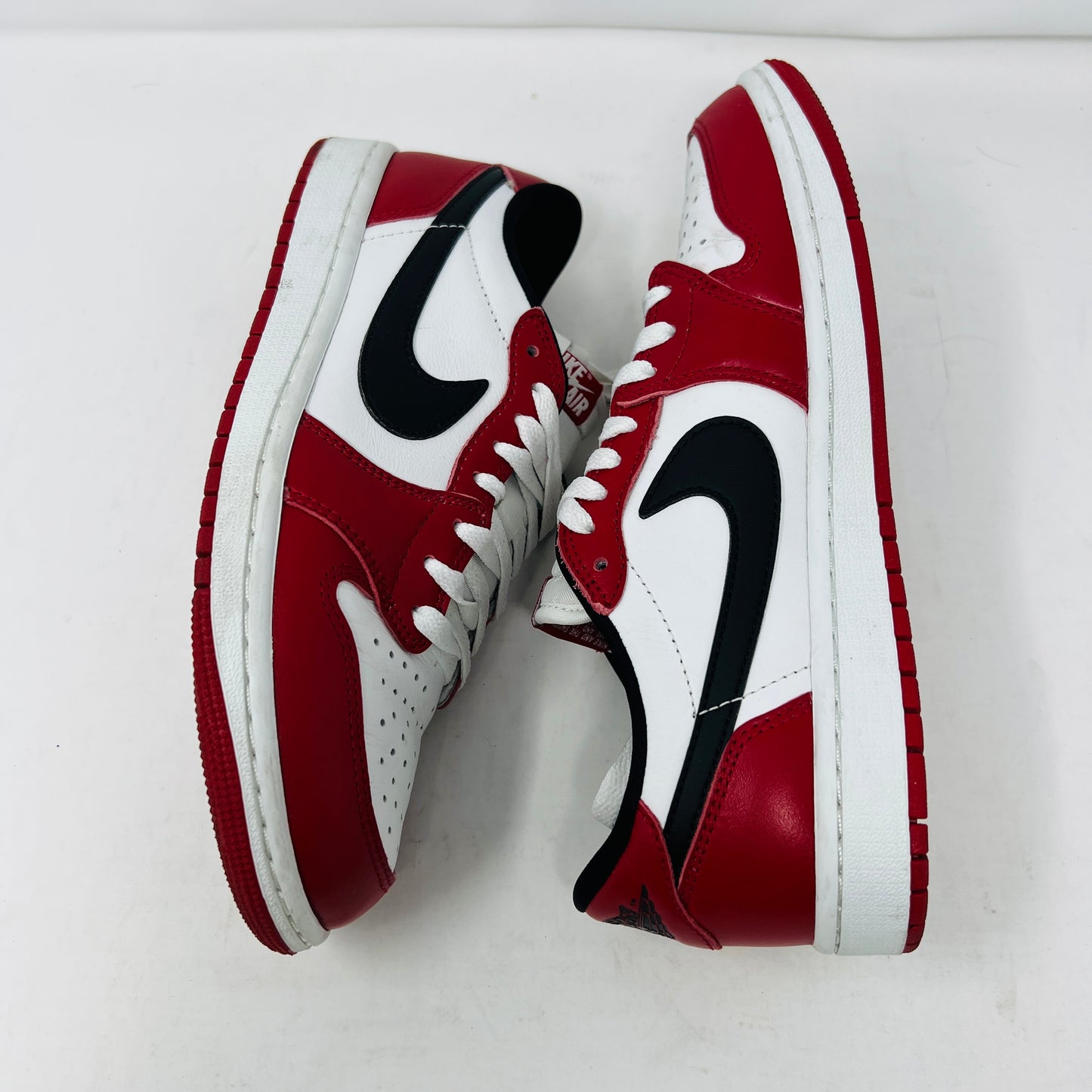 Jordan 1 Retro Low OG Chicago (2025)