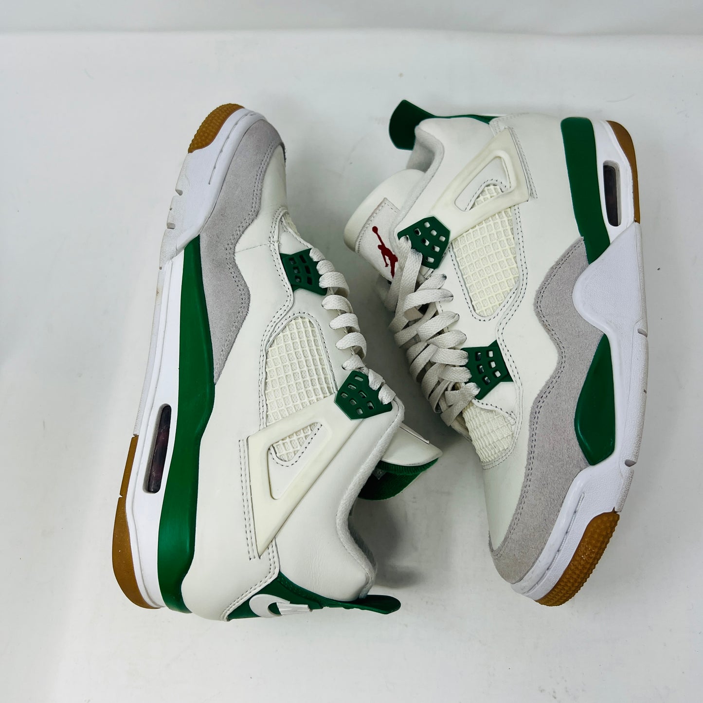 Jordan 4 Retro SB Pine Green