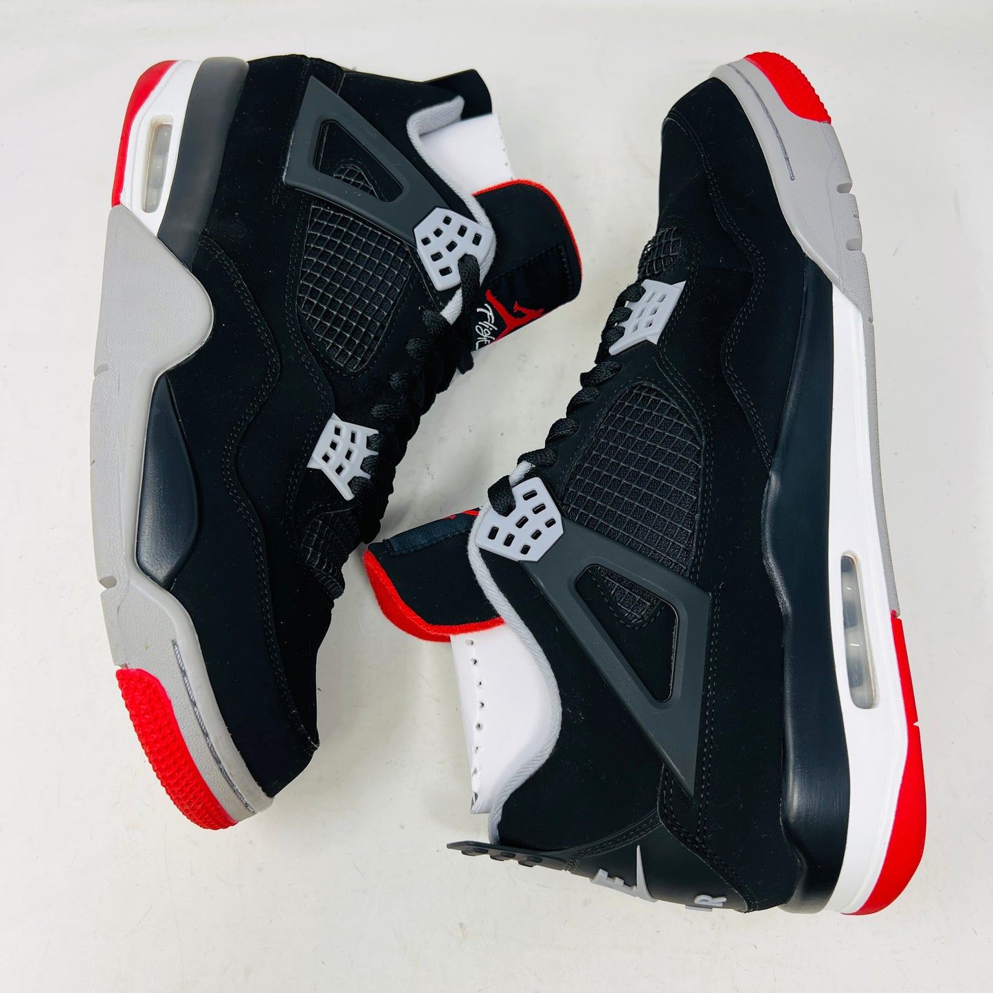 Jordan 4 Retro Bred (2019)