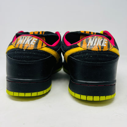Nike SB Dunk Low Space Tiger