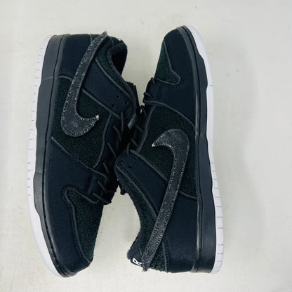 Nike SB Dunk Low Gnarhunters