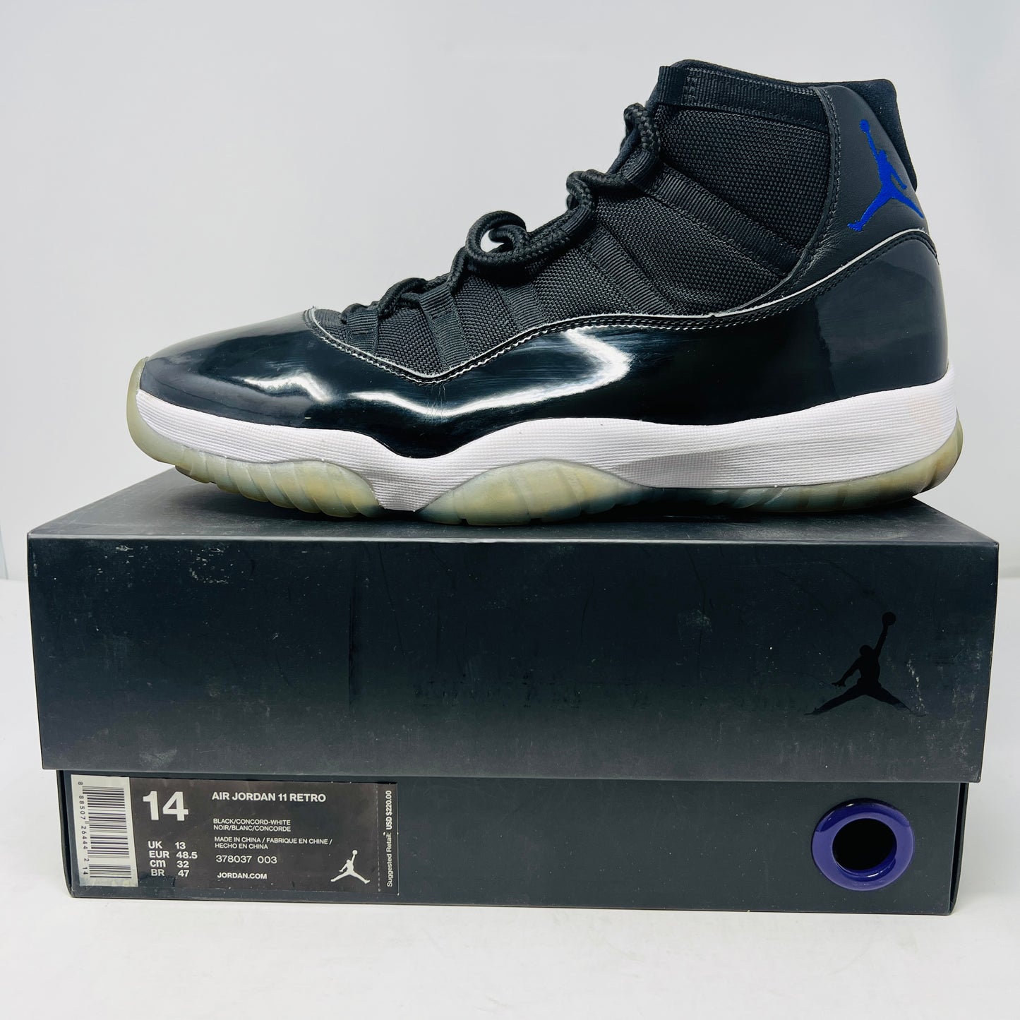 Jordan 11 Retro Space Jam (2016)