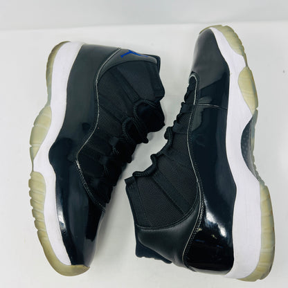 Jordan 11 Retro Space Jam (2016)