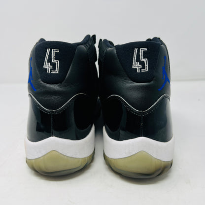 Jordan 11 Retro Space Jam (2016)