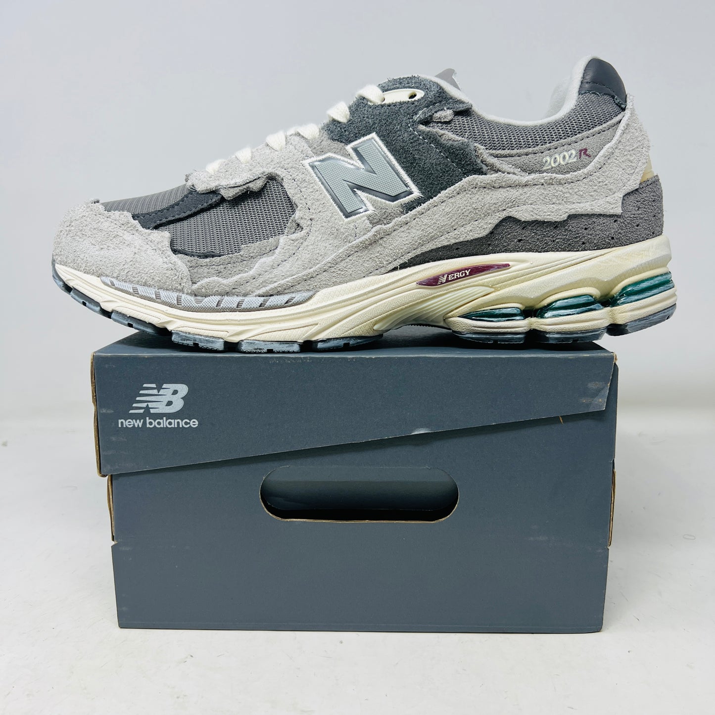 New Balance 2002R Protection Pack Rain Cloud