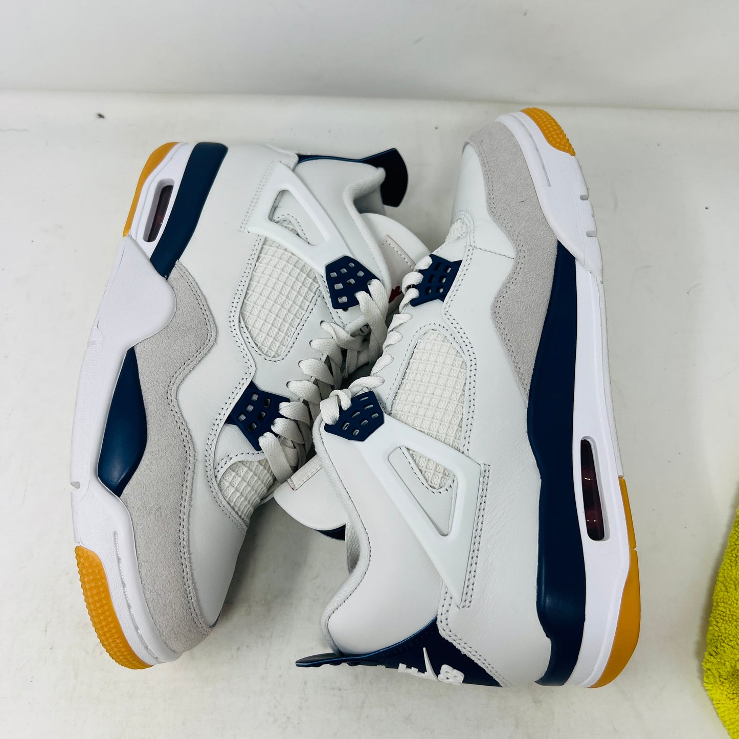 Jordan 4 Retro SB Navy