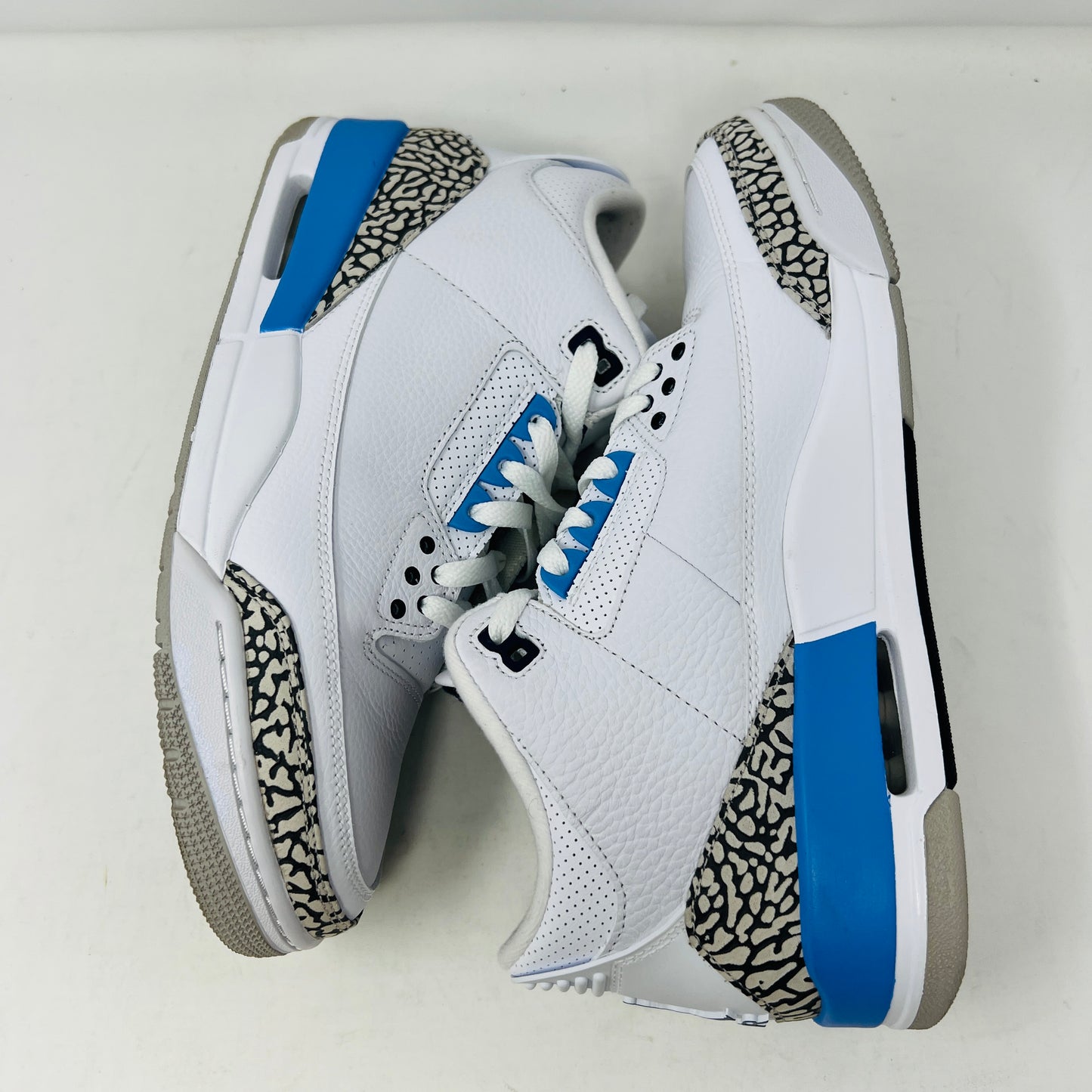Jordan 3 Retro UNC (2020)