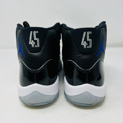 Jordan 11 Retro Space Jam (2016)