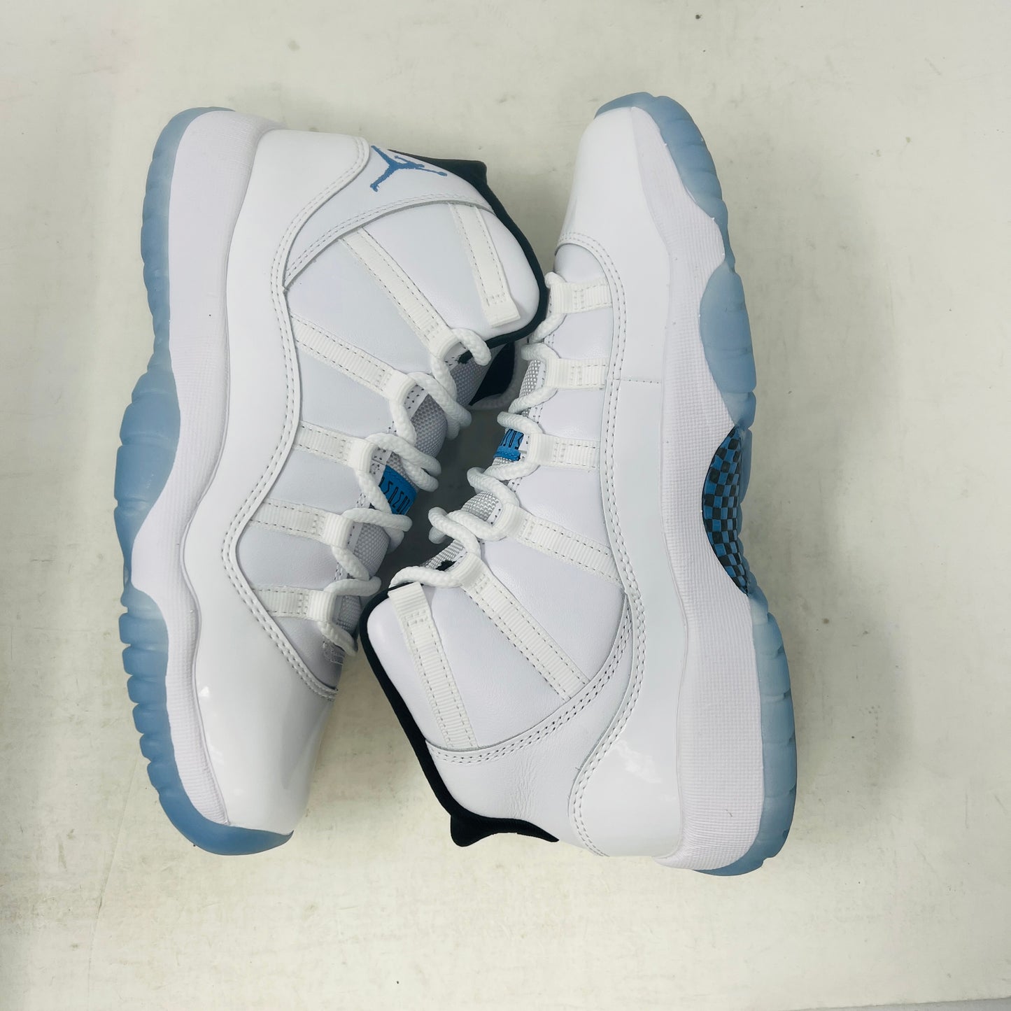 Jordan 11 Retro Legend Blue (2024) (GS)