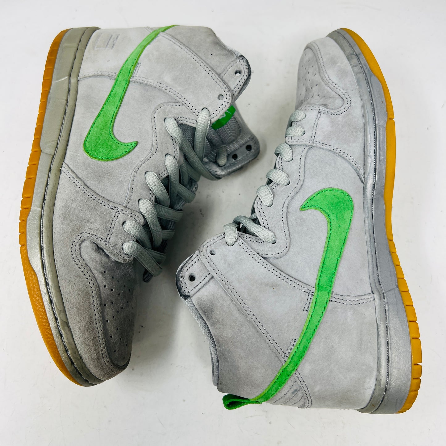 Nike SB Dunk High Silver Box