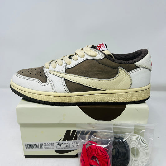 Jordan 1 Retro Low OG SP Travis Scott Reverse Mocha