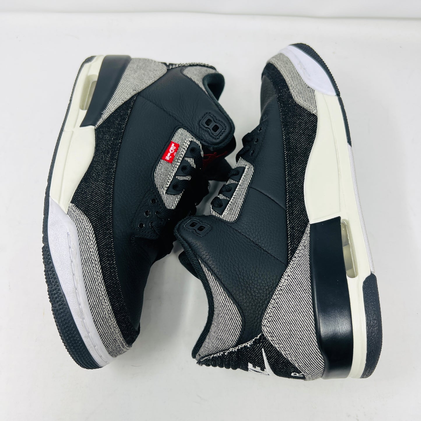 Jordan 3 Retro Levi’s Black