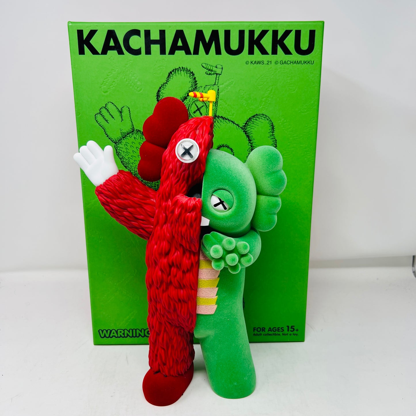 KAWS KACHAMUKKU Vinyl Figure Green/Red