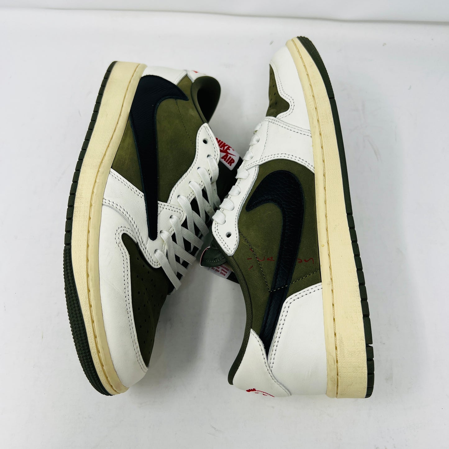 Jordan 1 Retro Low OG SP Travis Scott Medium Olive