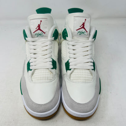Jordan 4 Retro SB Pine Green