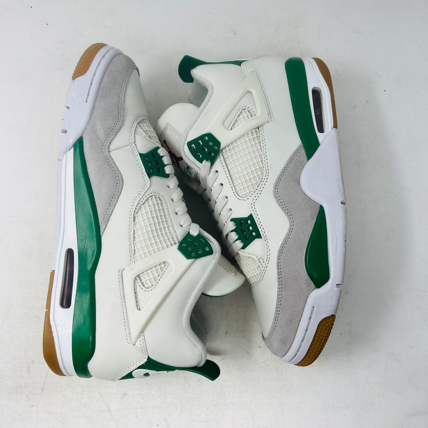Jordan 4 Retro SB Pine Green
