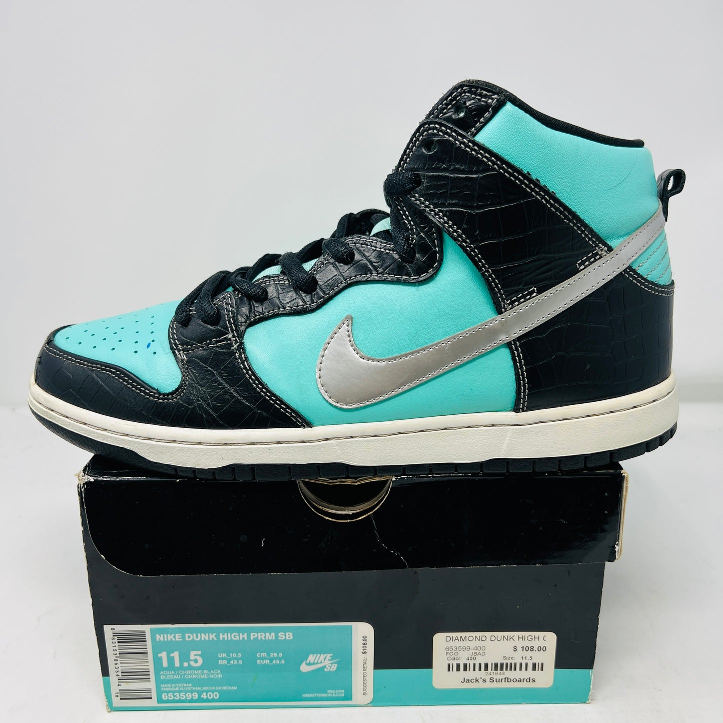 Nike SB Dunk High Diamond Supply Co.