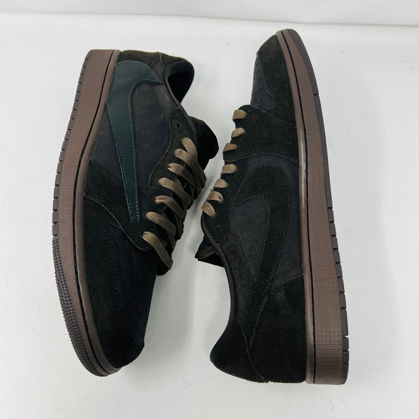 Jordan 1 Retro Low OG SP Travis Scott Velvet Brown