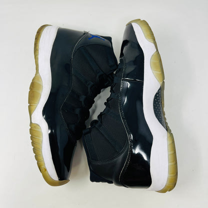 Jordan 11 Retro Space Jam (2016)